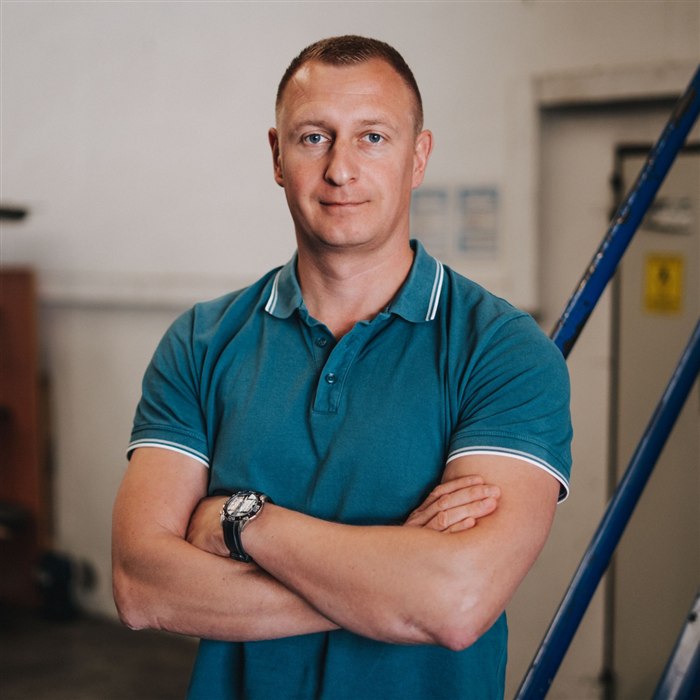 Thomas Hensel, Arbeitsvorbereitung bei der Ricon Manufaktur
