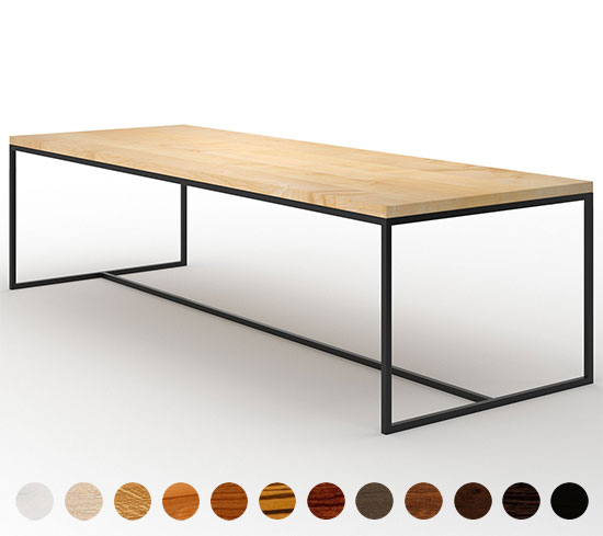 Filigraner Couchtisch Bari aus Massivholz mit Metallgestell nach Mass gefertigt