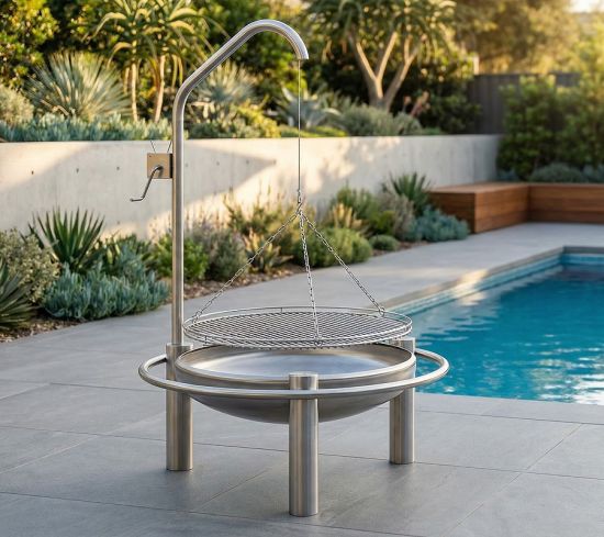 Schwenkgrill aus Edelstahl mit Grillgalgen