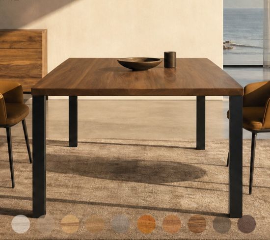 Hochwertiger Massivholz Tisch Philadelphia mit Tischkufen aus Metall individuell auf Maß designen